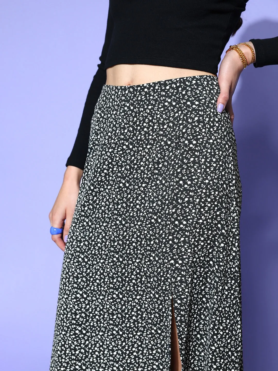 Berrylush Women Black & White Floral Printed High-Rise Waist Side-Slit Flared A-Line Maxi Skirt