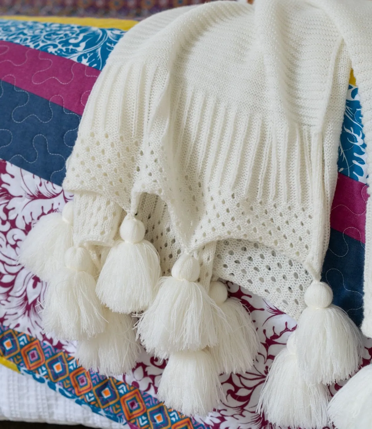 Boho Knitted Tassel Throw