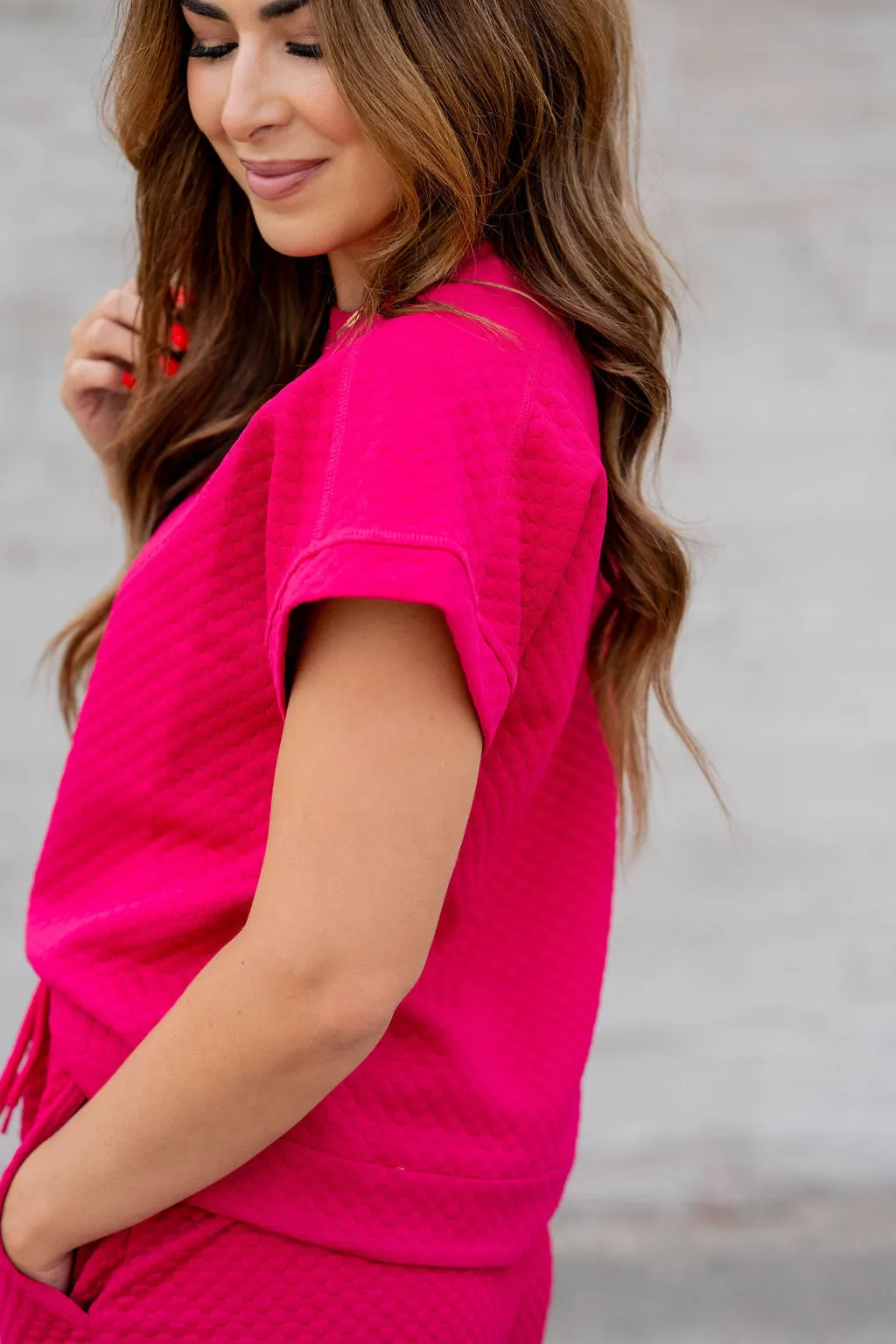 Bold Textured Relaxed Sleeve Tee