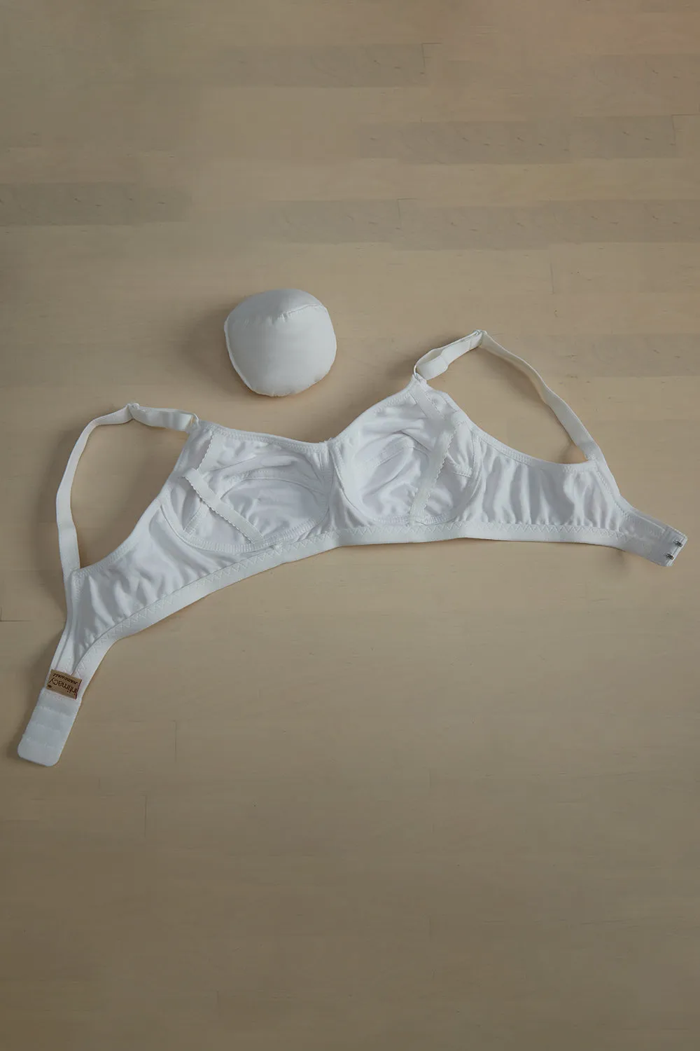 Broad and Adjustable Non-Padded Intimacy Mastectomy Bra - CA080