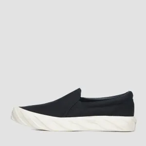 Carbon Coated Slip On_Black