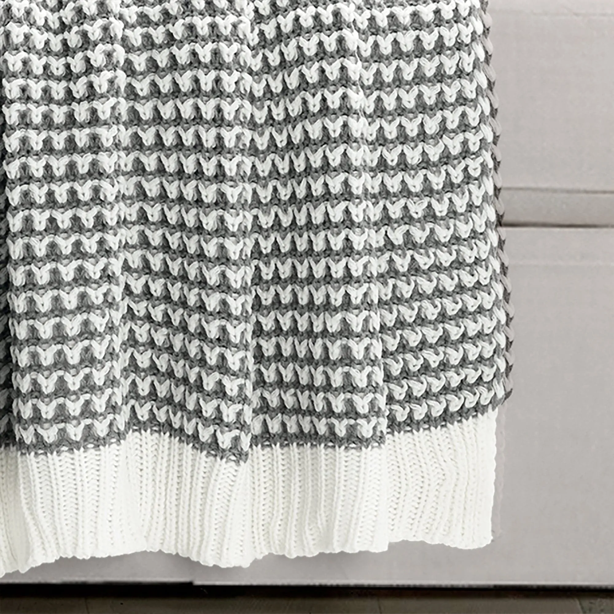 Chic And Soft Knitted Throw Blanket