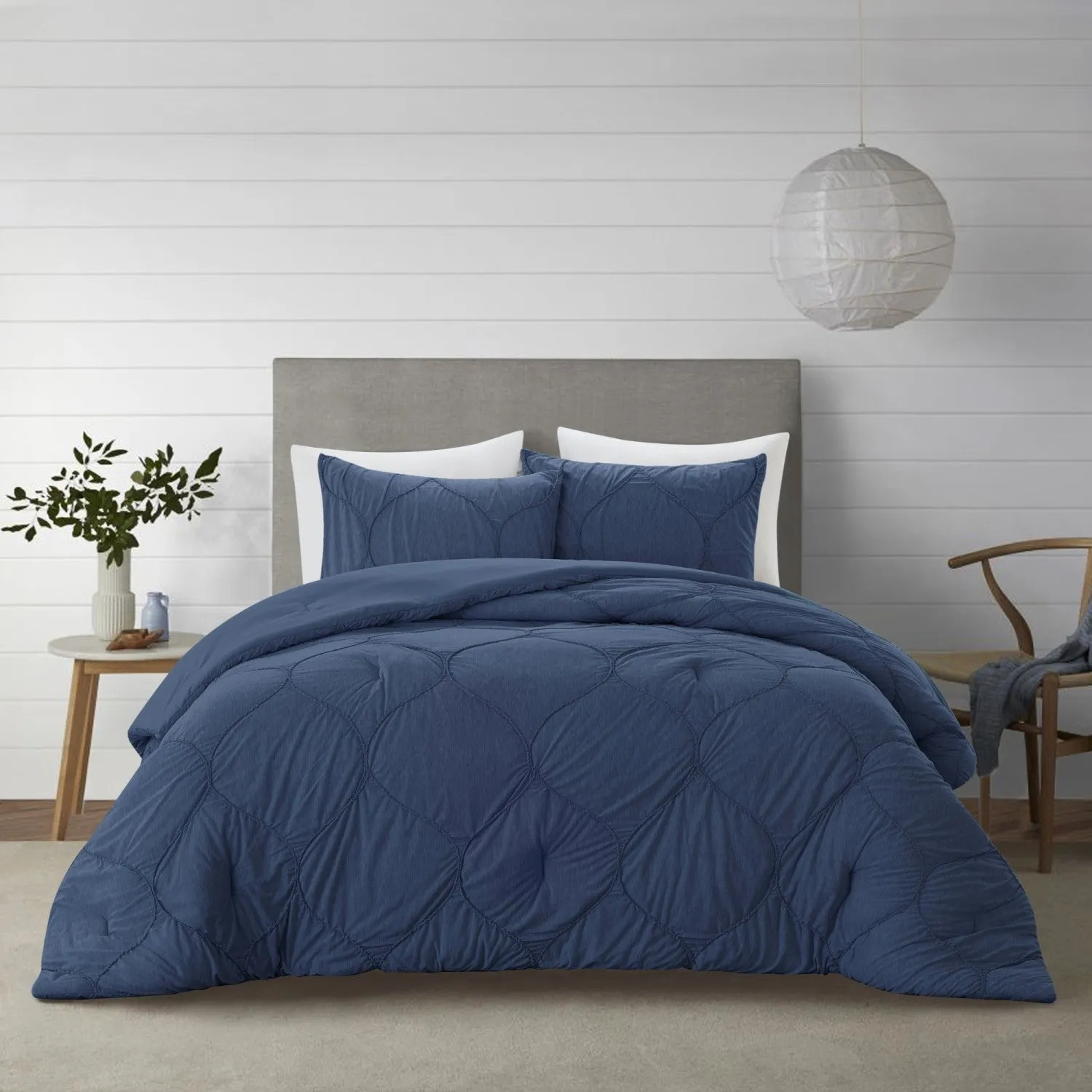 Eugene Comforter Set