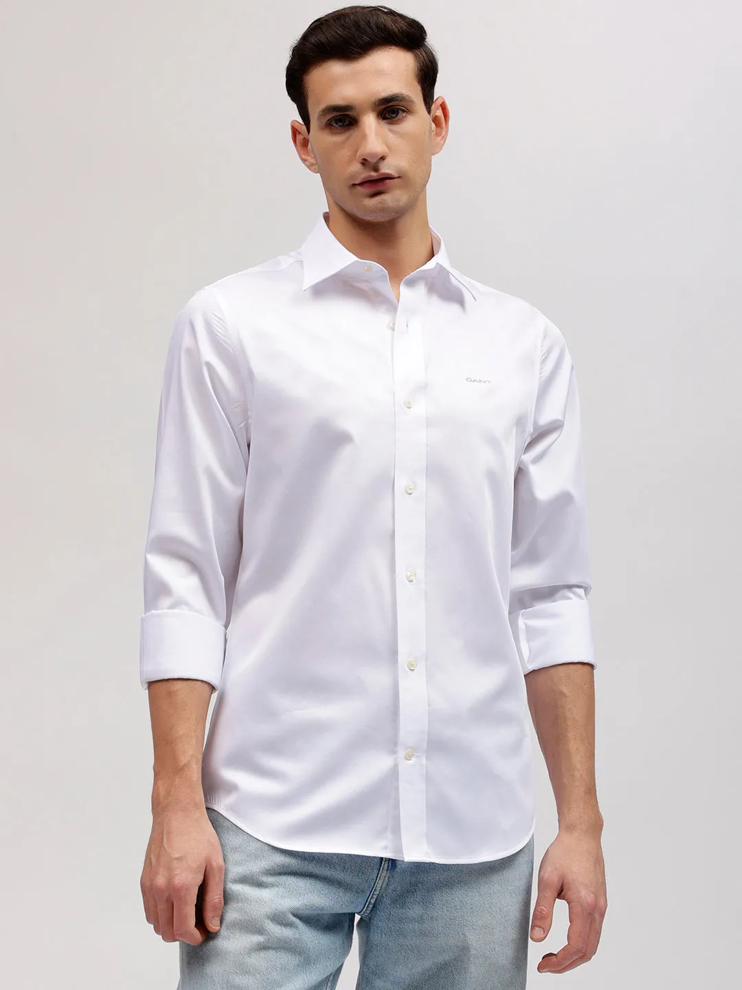 Gant Men White Solid Spread Collar Full Sleeves Shirt