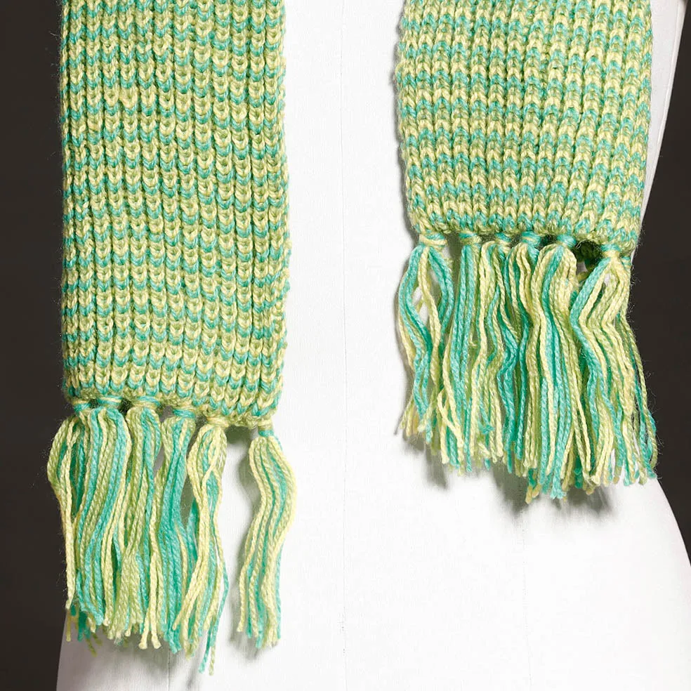 Green - Kumaun Hand Knitted Woolen Muffler (90 in)