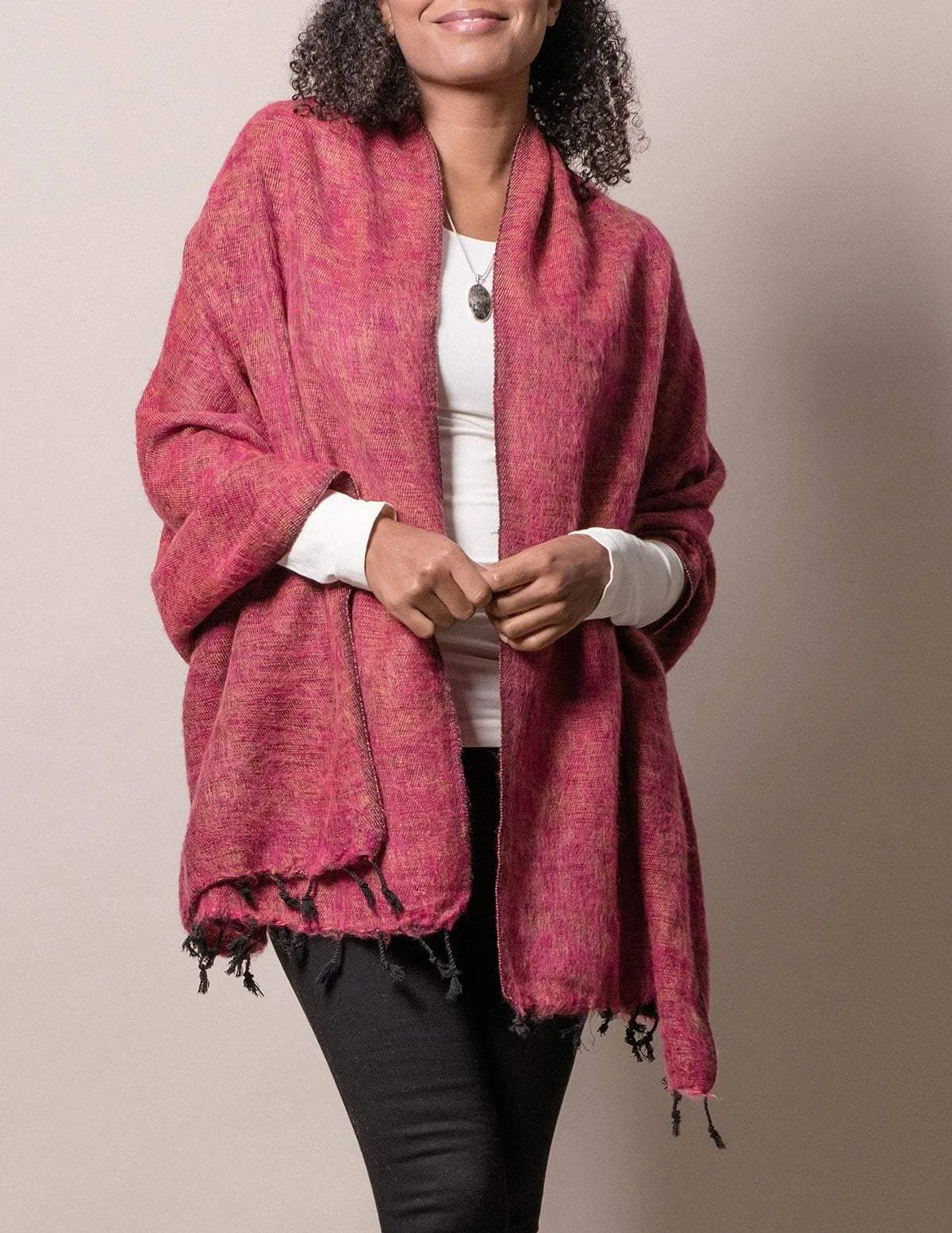 Himalayan Yak Wool Wrap - Raspberry