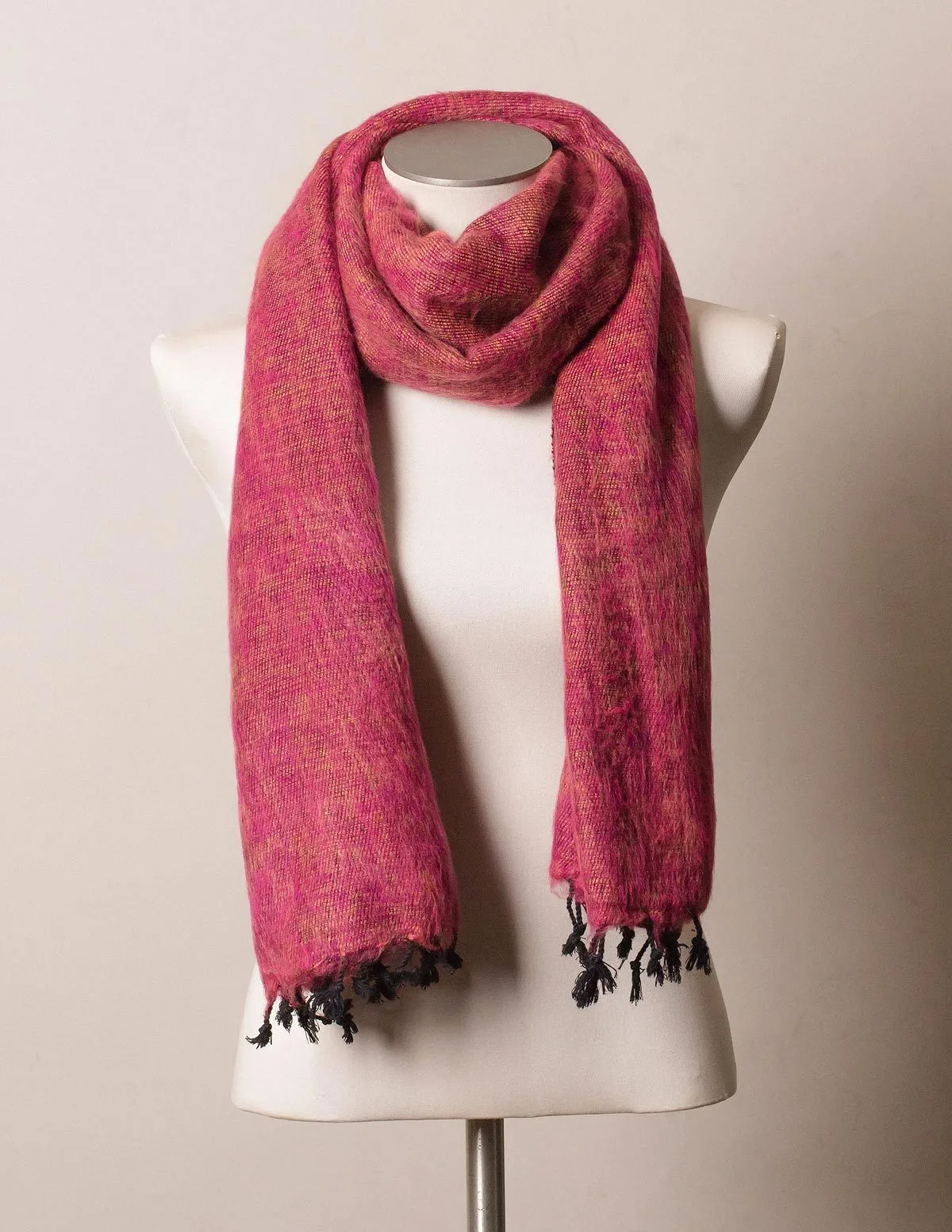 Himalayan Yak Wool Wrap - Raspberry