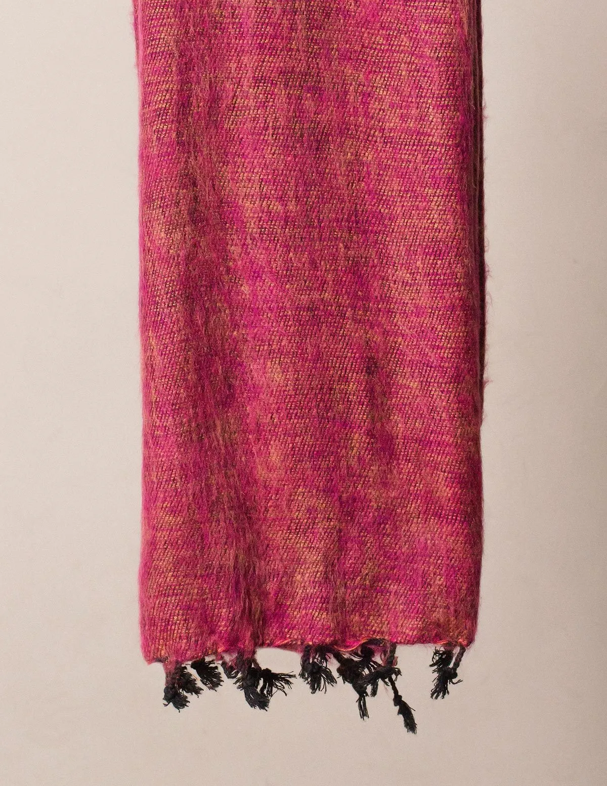 Himalayan Yak Wool Wrap - Raspberry