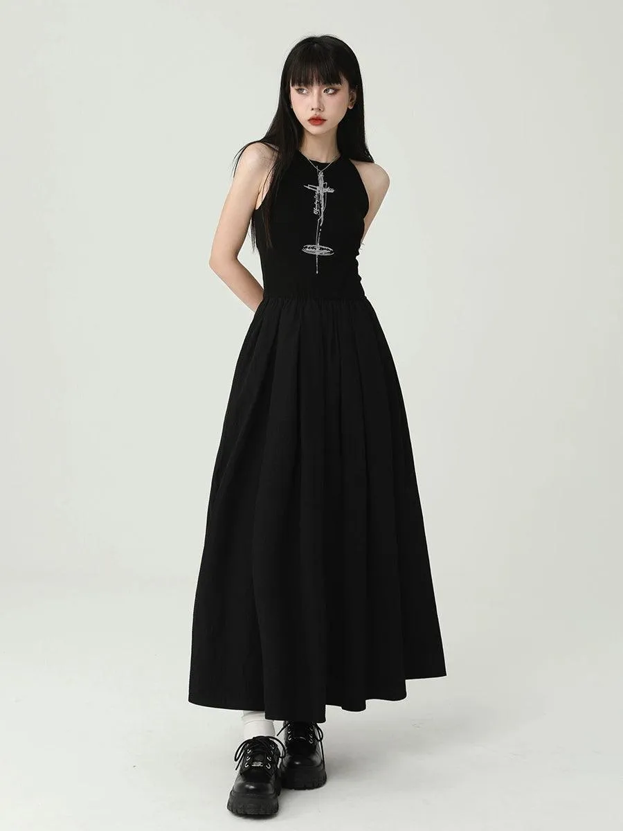 Ladyghost Gothic Sleeveless Maxi Dress - Women'S Black A-Line Gown With Cross Pendant And Pentagram Belt