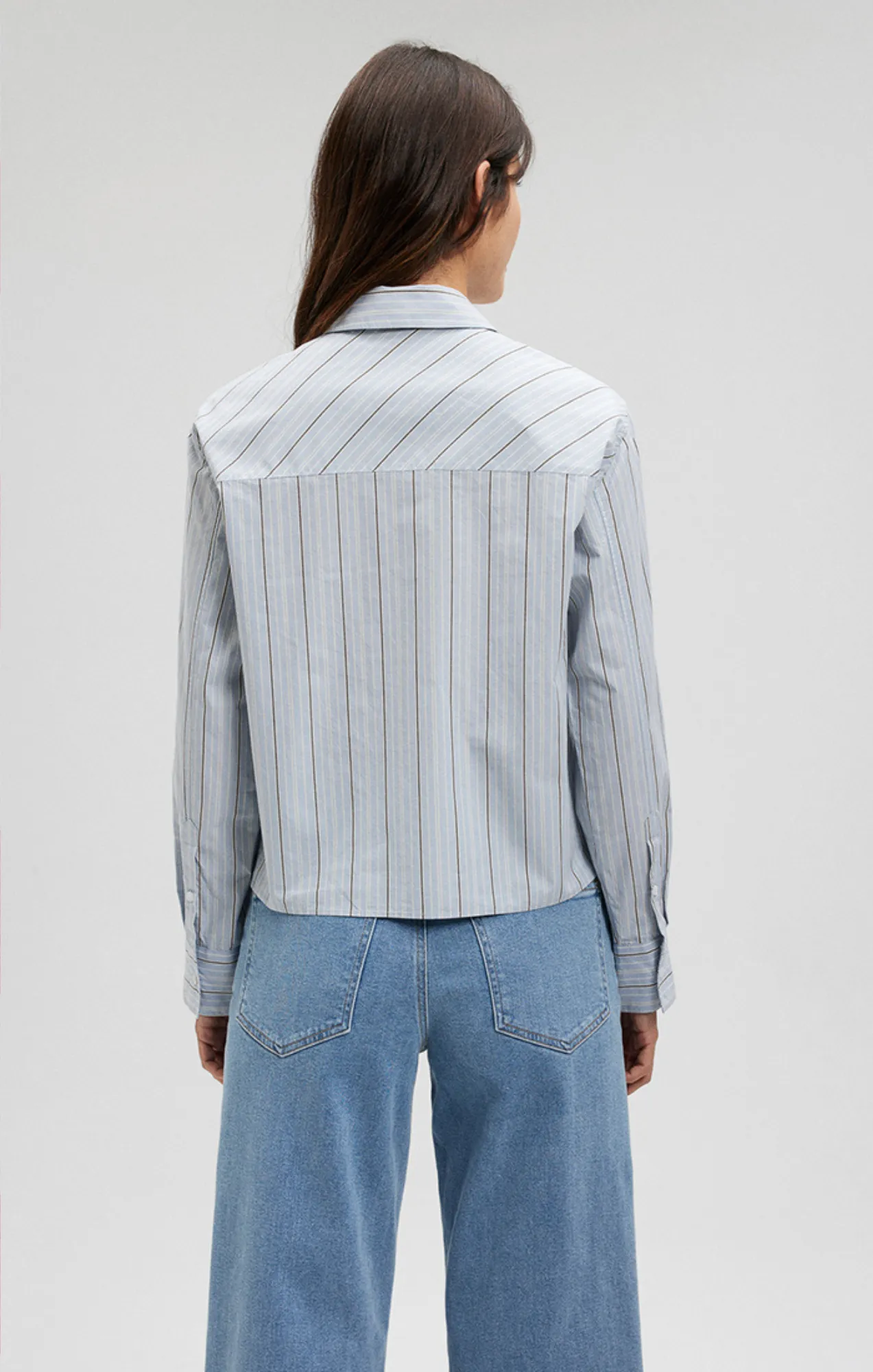 LONG SLEEVE POCKET SHIRT IN BLUE STRIPE