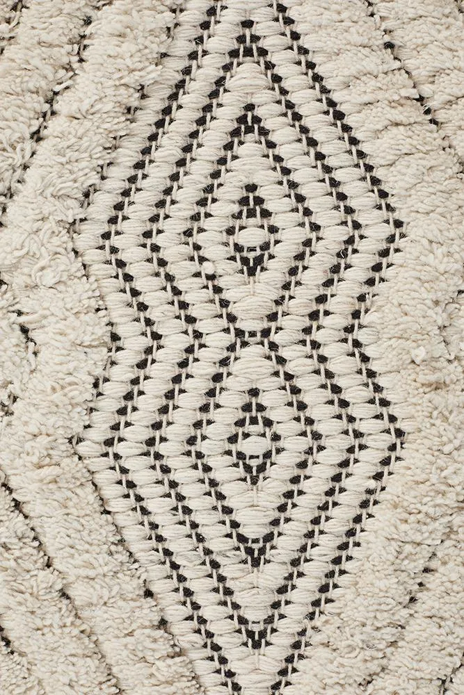 Miller 741 Rug (Bone) by Rug Culture