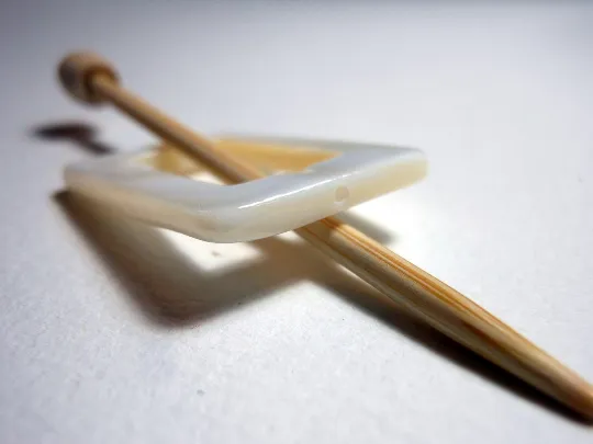 Mother of Pearl Rectangular Shawl Pin "Meter"