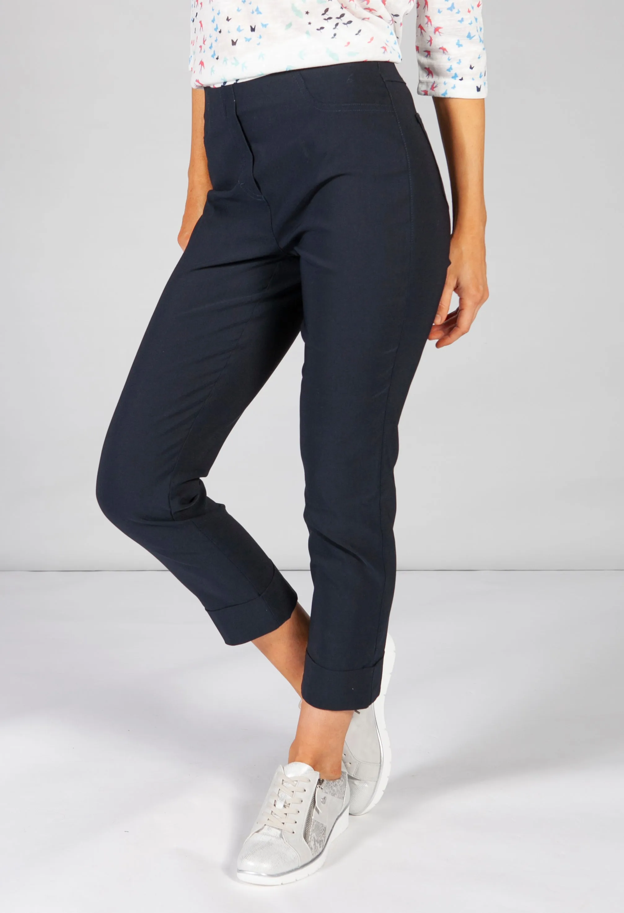 NAVY MAGIC SHAPE CROPPED TURN UP TROUSERS