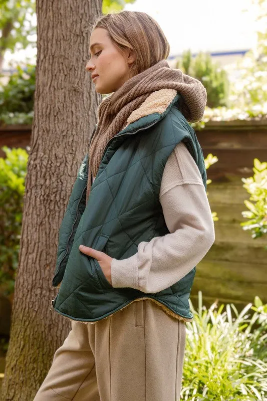 QUILTED ZIP UP FLEECE LINED PUFFER VEST - BEIGE OR HUNTER GREEN