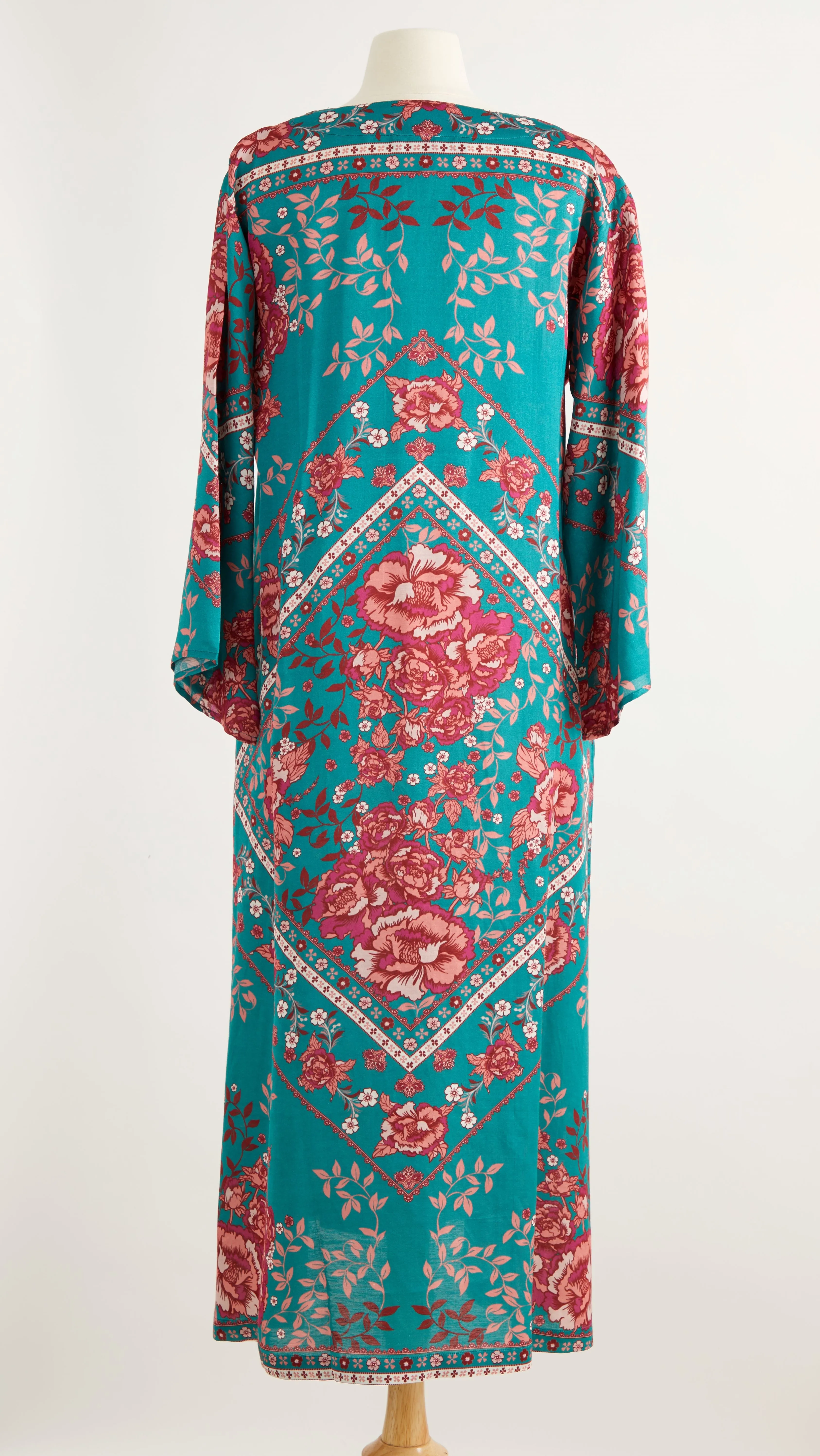 The Proposal Scarf Print Caftan