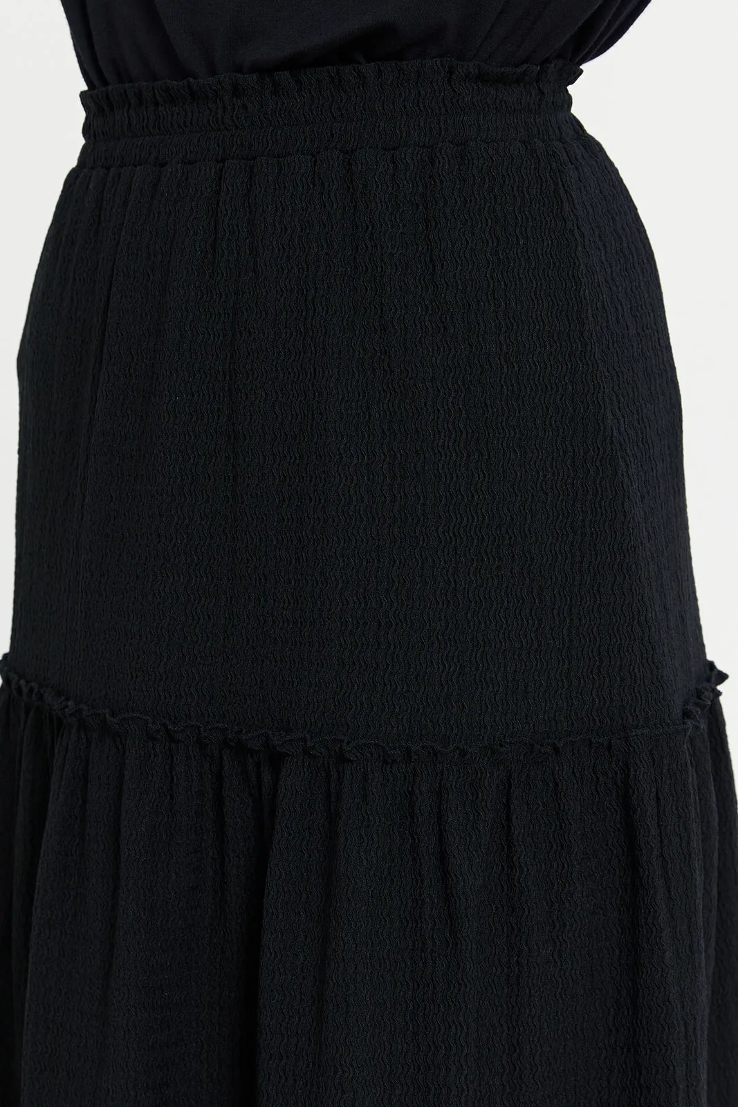 Women Black Textured Tiered Skirt